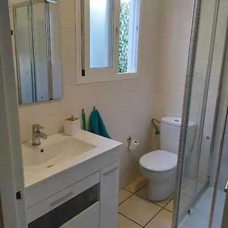 Centrico, Tranquilo Y Bonito Apartman Estepona
